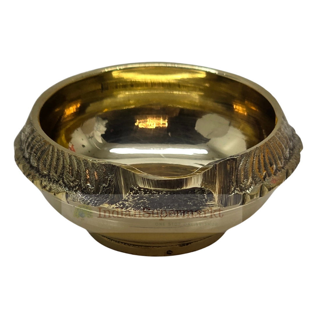 Brass Kuber Diya  Vilakkku - 6cm