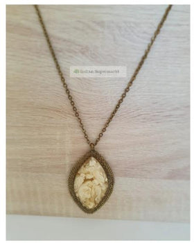 Stone Pendant Necklace - Indiansupermarkt